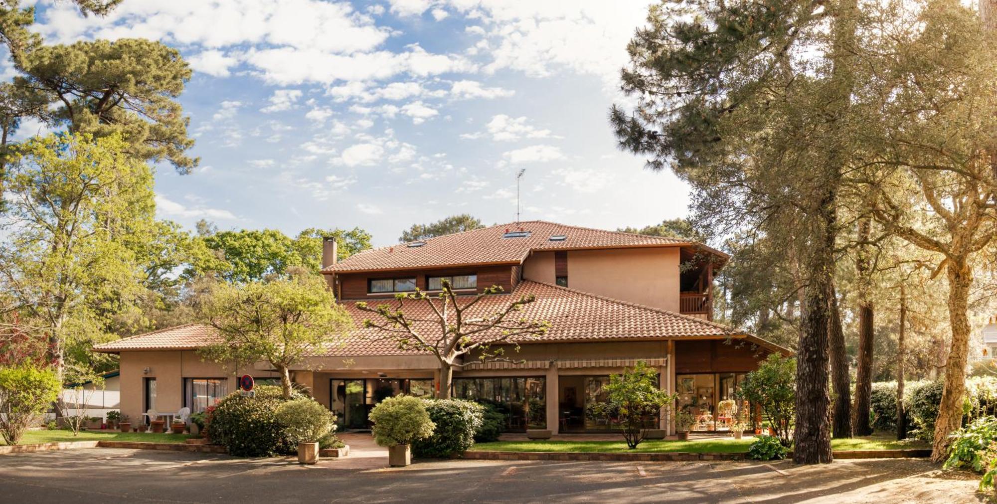 Residence Hoteliere Les Acanthes Soorts-Hossegor Exteriör bild