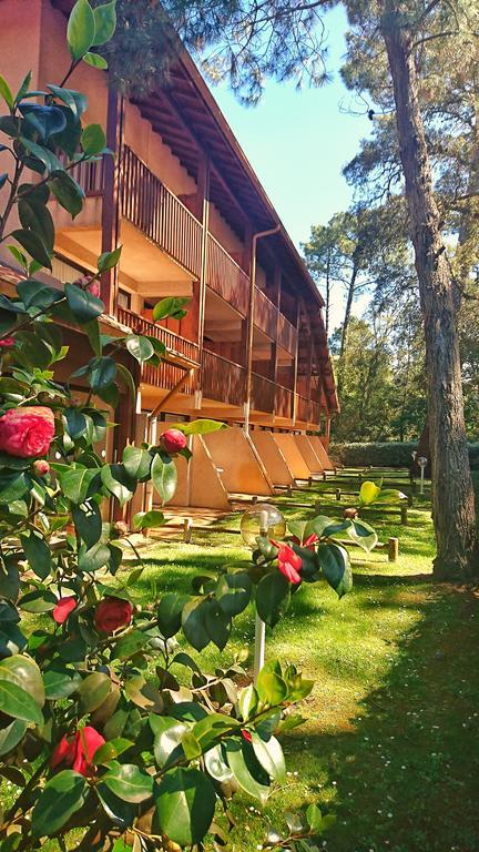Residence Hoteliere Les Acanthes Soorts-Hossegor Exteriör bild